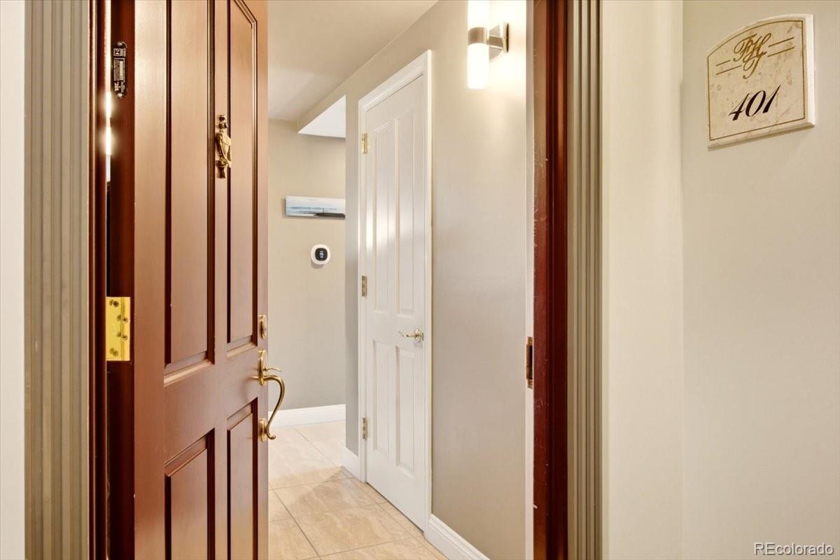 400 E 3rd Avenue Unit: 401