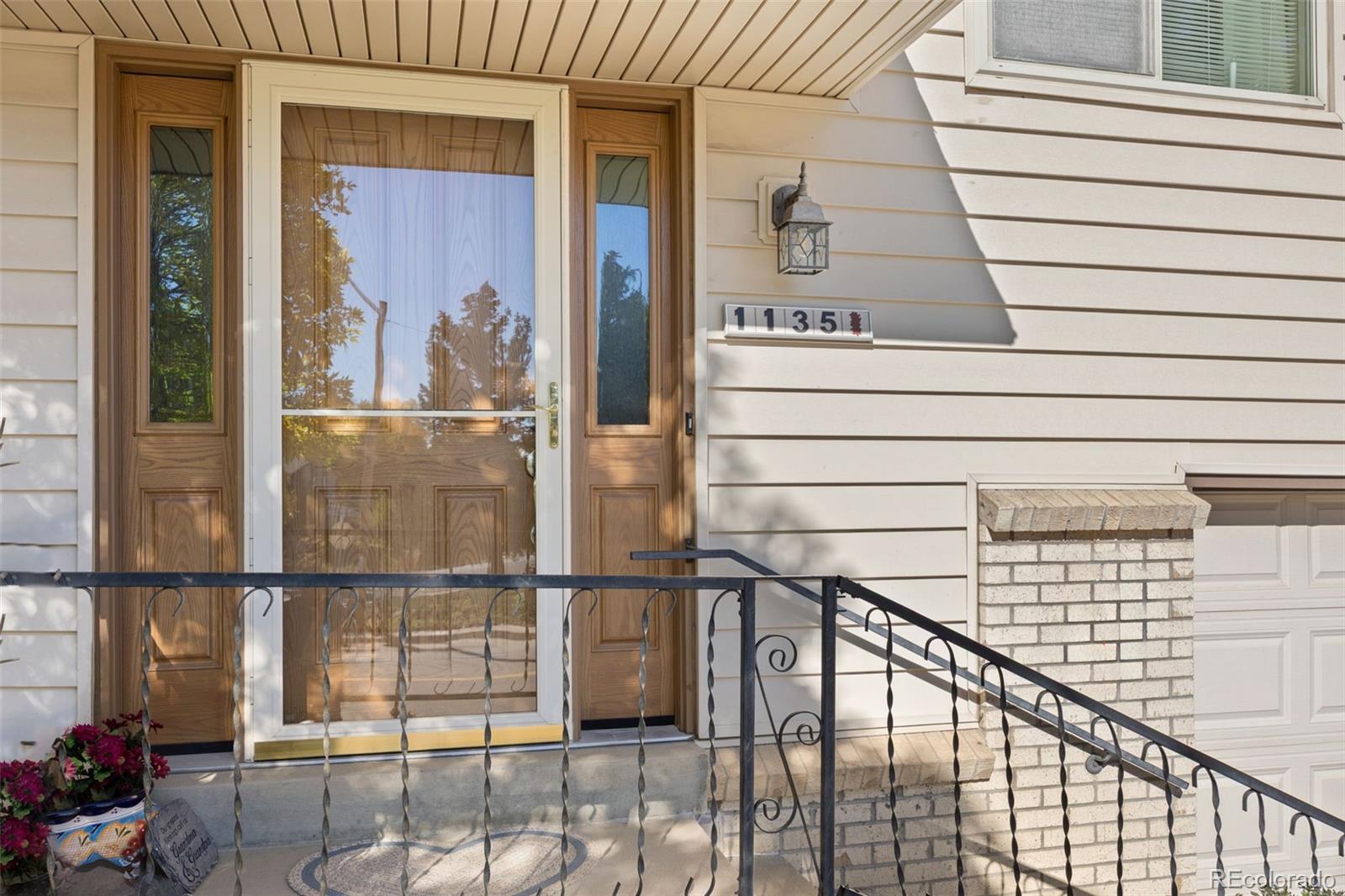 1135 S Wright Street