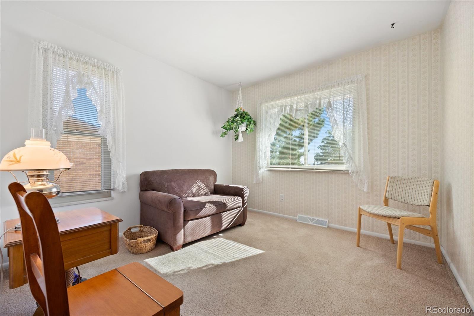 1135 S Wright Street