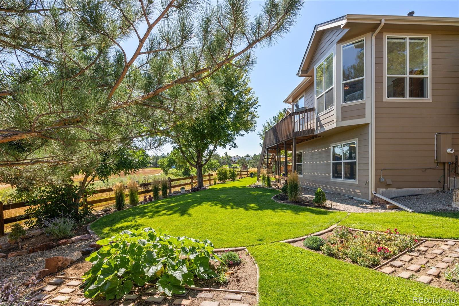 5937 Lance Place