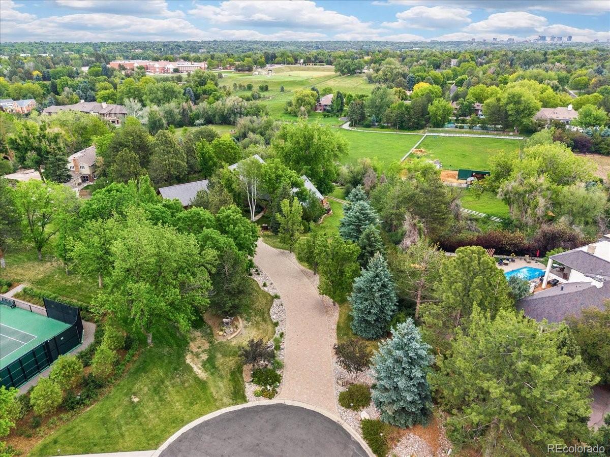 1625 E Layton Drive
