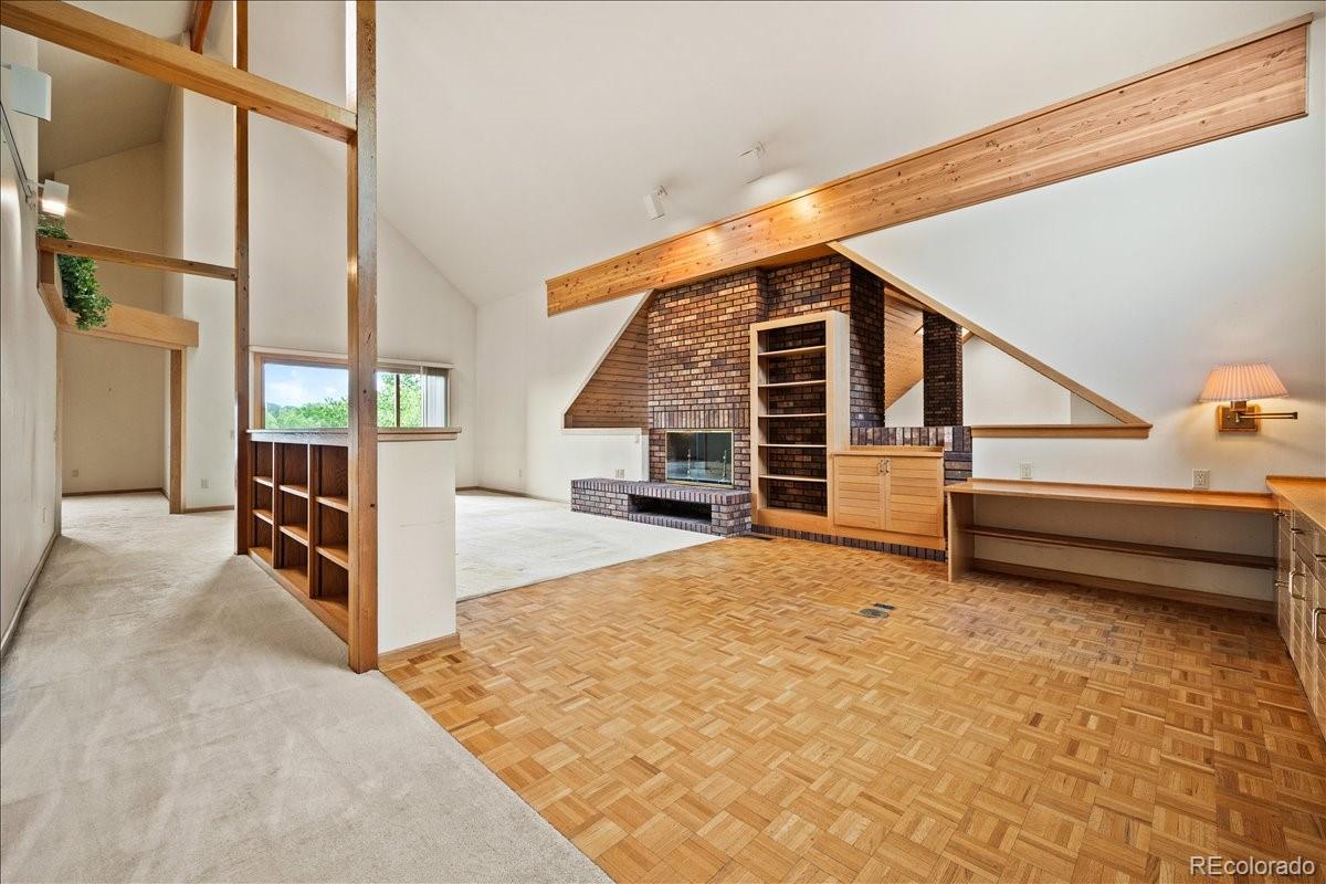 1625 E Layton Drive
