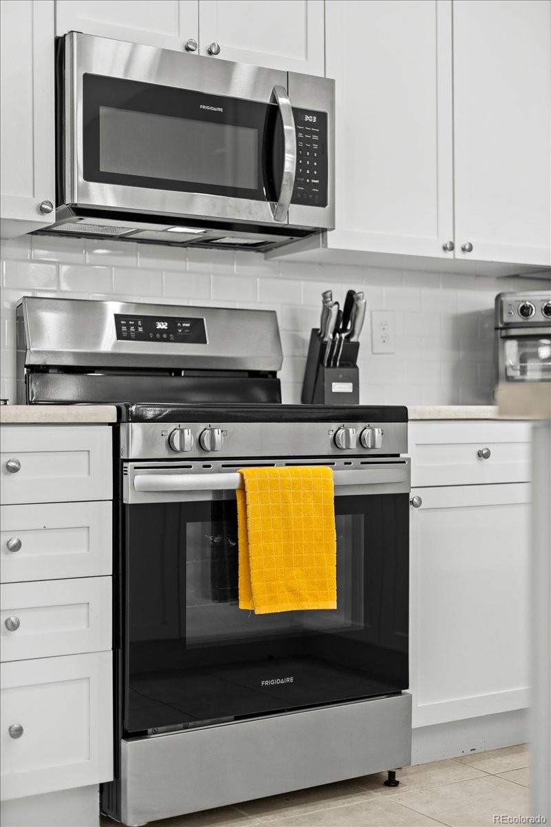 8320 S Garland Circle