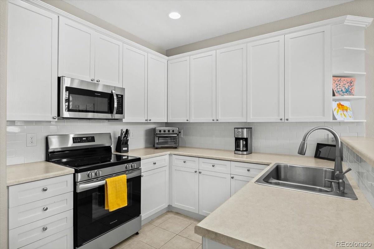 8320 S Garland Circle