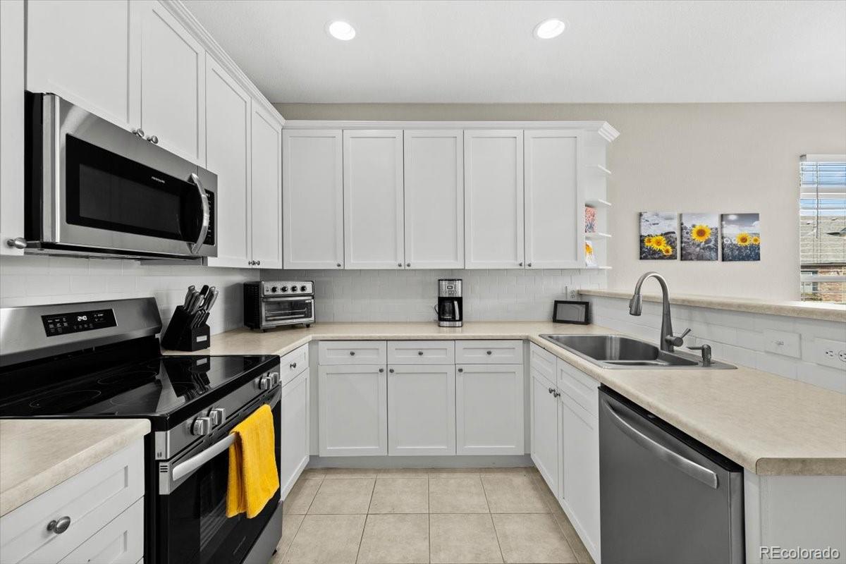 8320 S Garland Circle