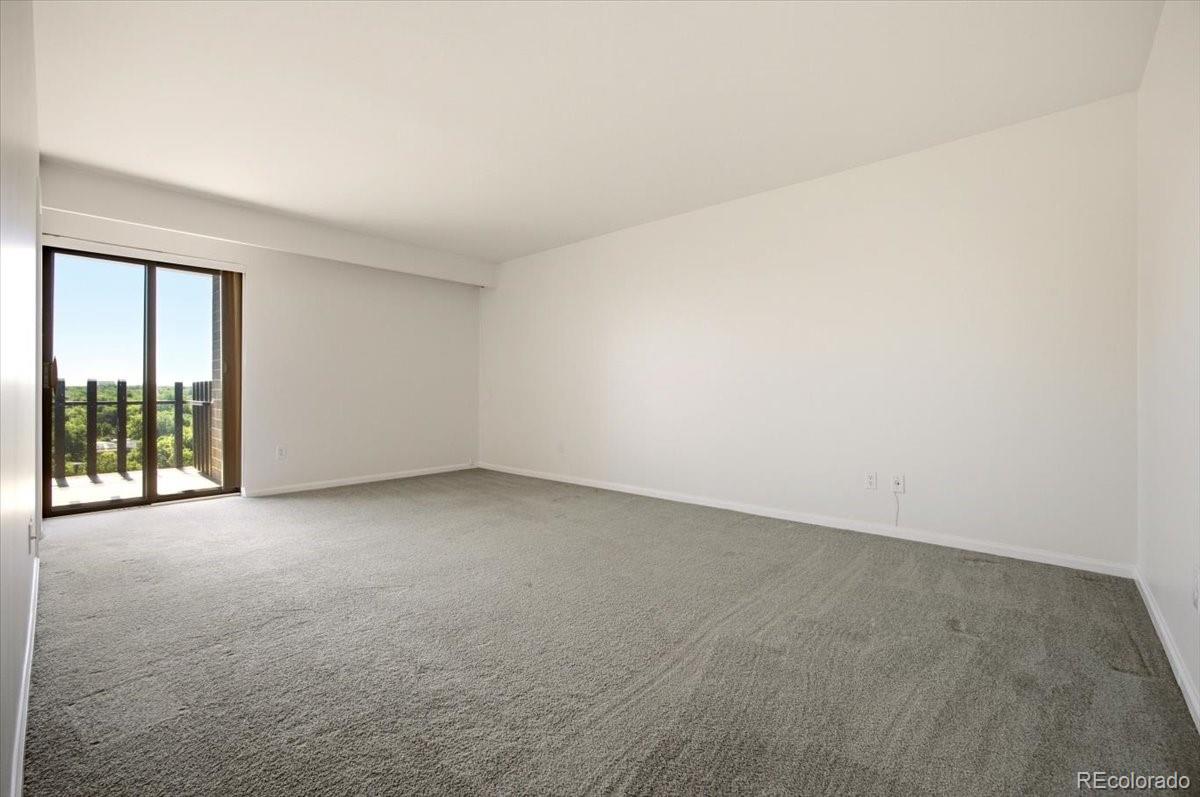 420 S Marion Parkway Unit: 1303