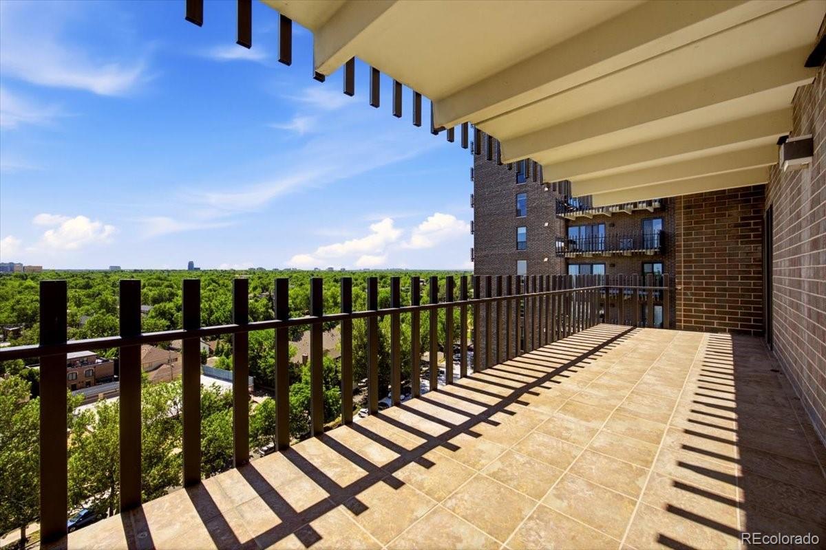 420 S Marion Parkway Unit: 1303