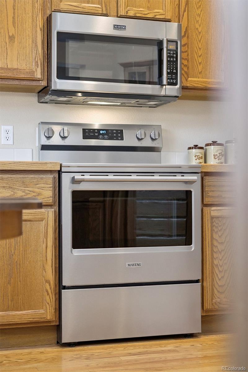 978 Sage Sparrow Circle