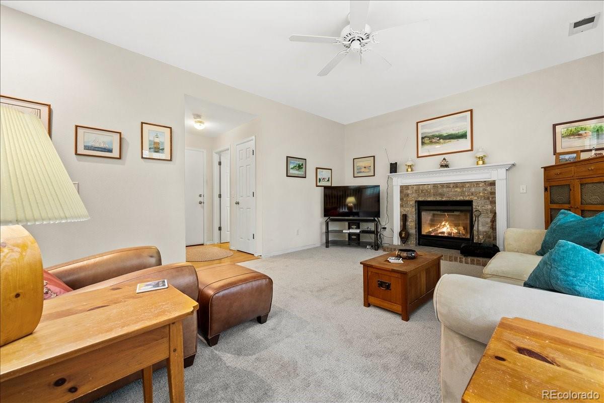 1011 Laurenwood Lane