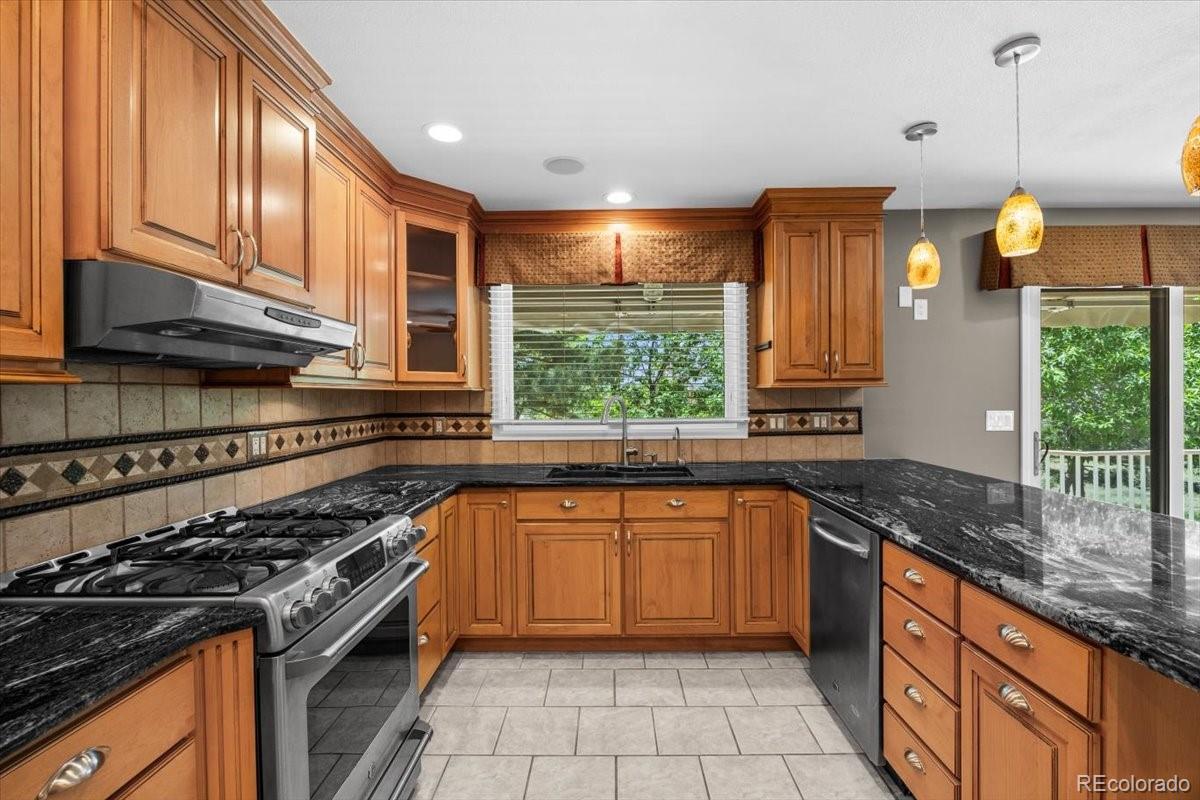 6471 E Lookout Drive