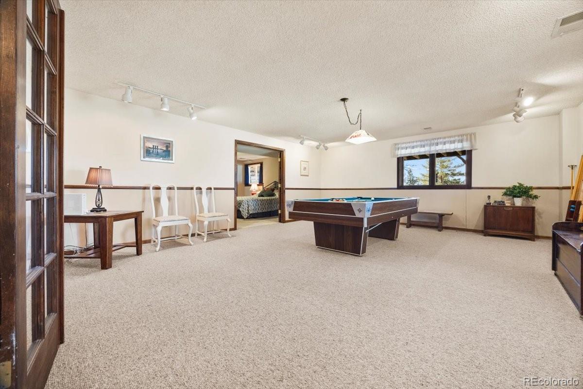 6471 E Lookout Drive