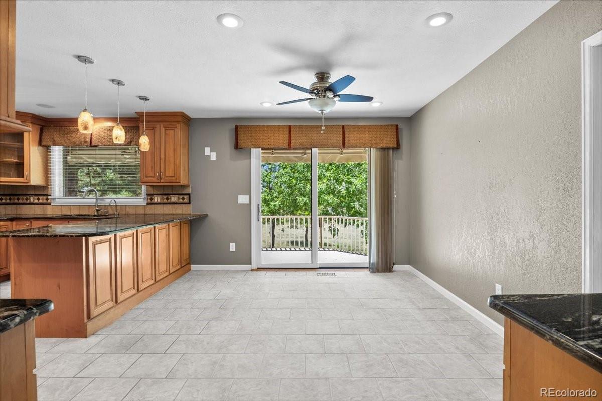 6471 E Lookout Drive