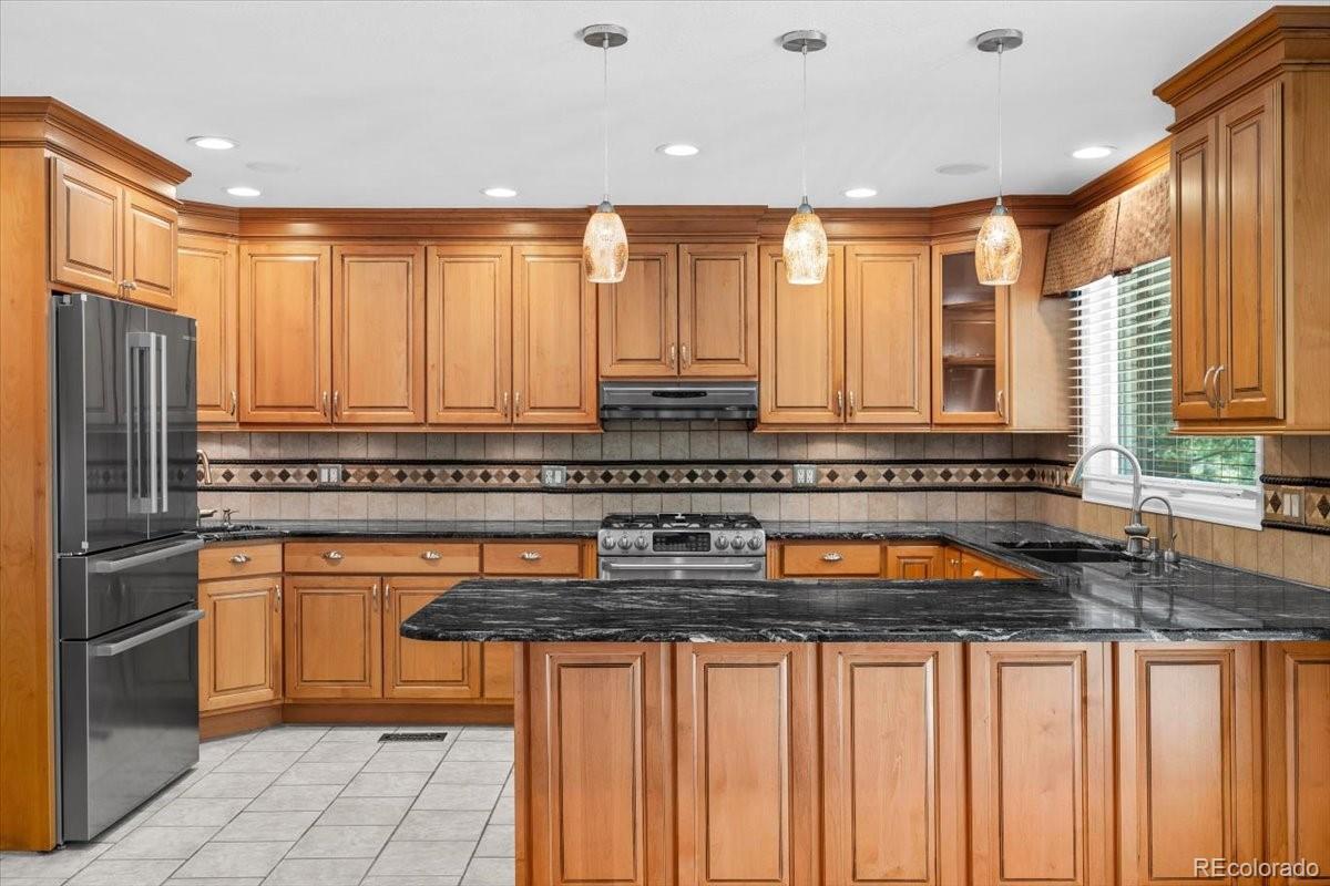 6471 E Lookout Drive