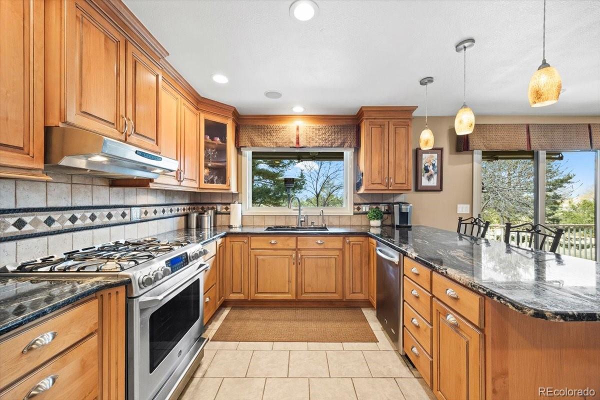 6471 E Lookout Drive