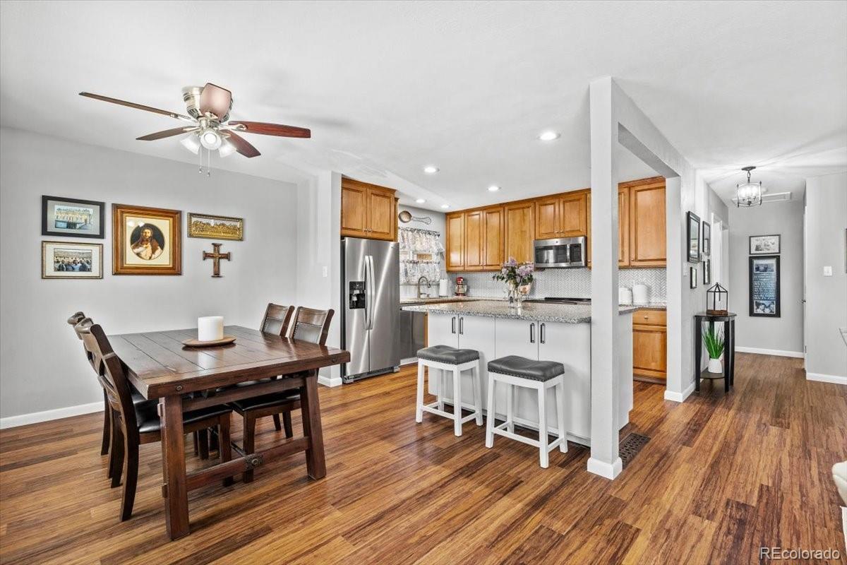 6634 S Buffalo Drive