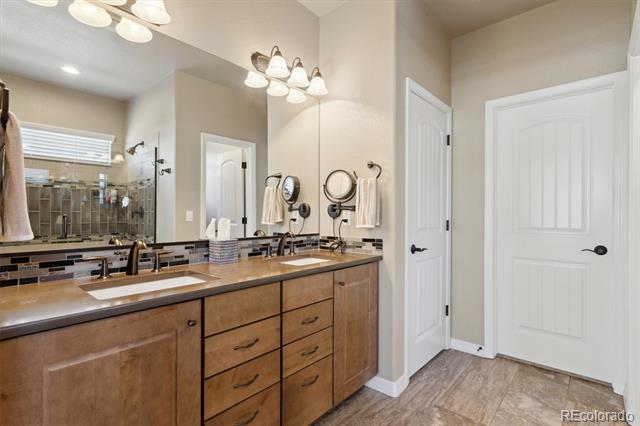 3256 Waterfront Drive