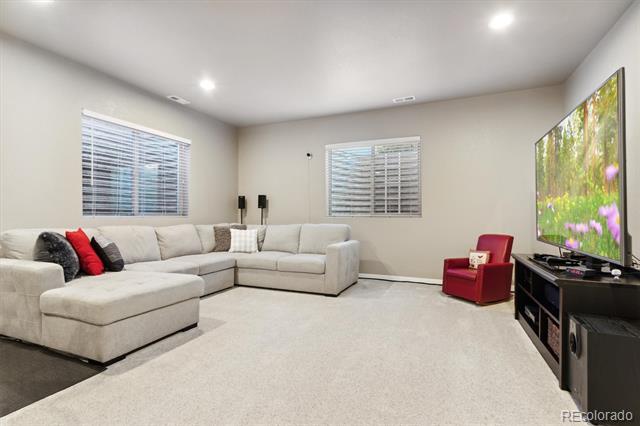 3256 Waterfront Drive