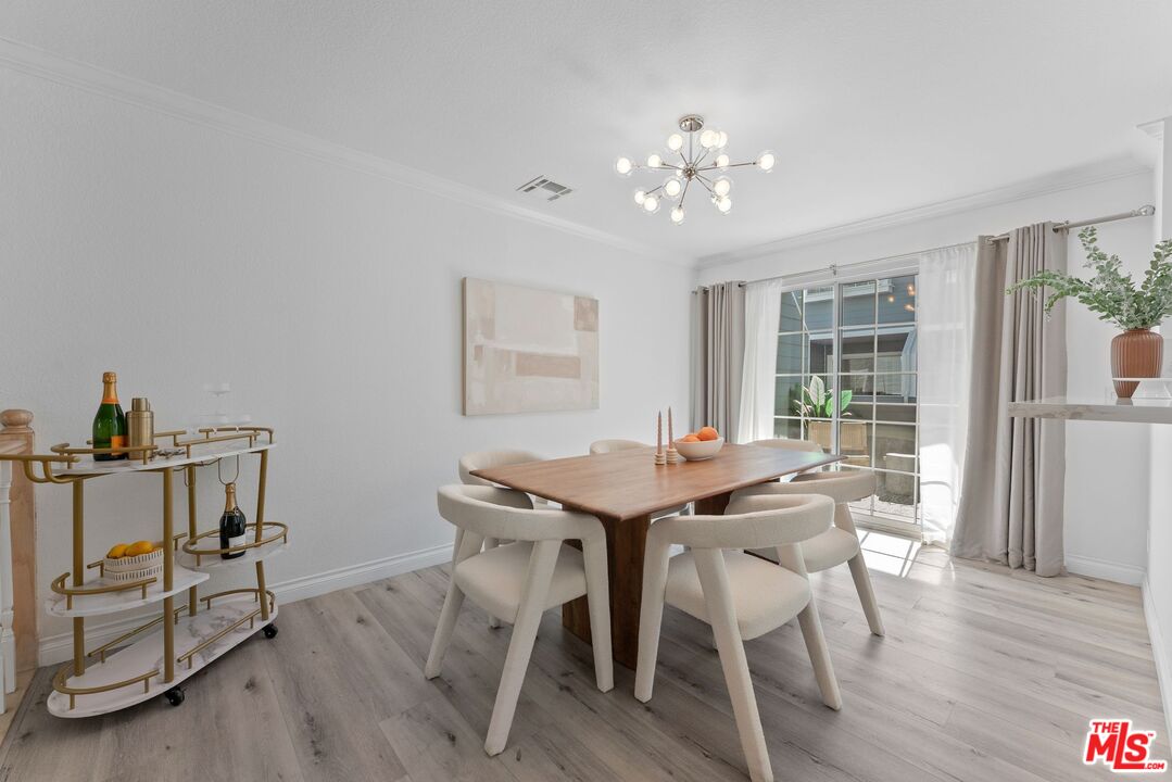 1830 Stoner Ave Unit: 4