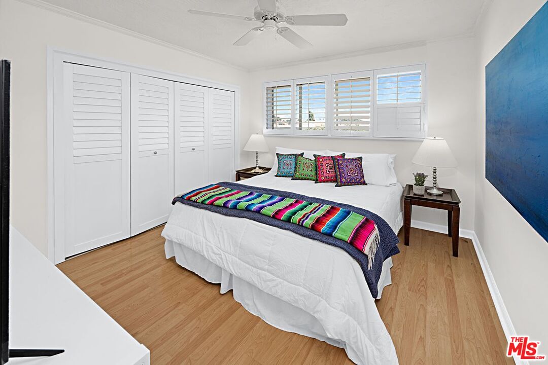 852 15th St Unit: 6