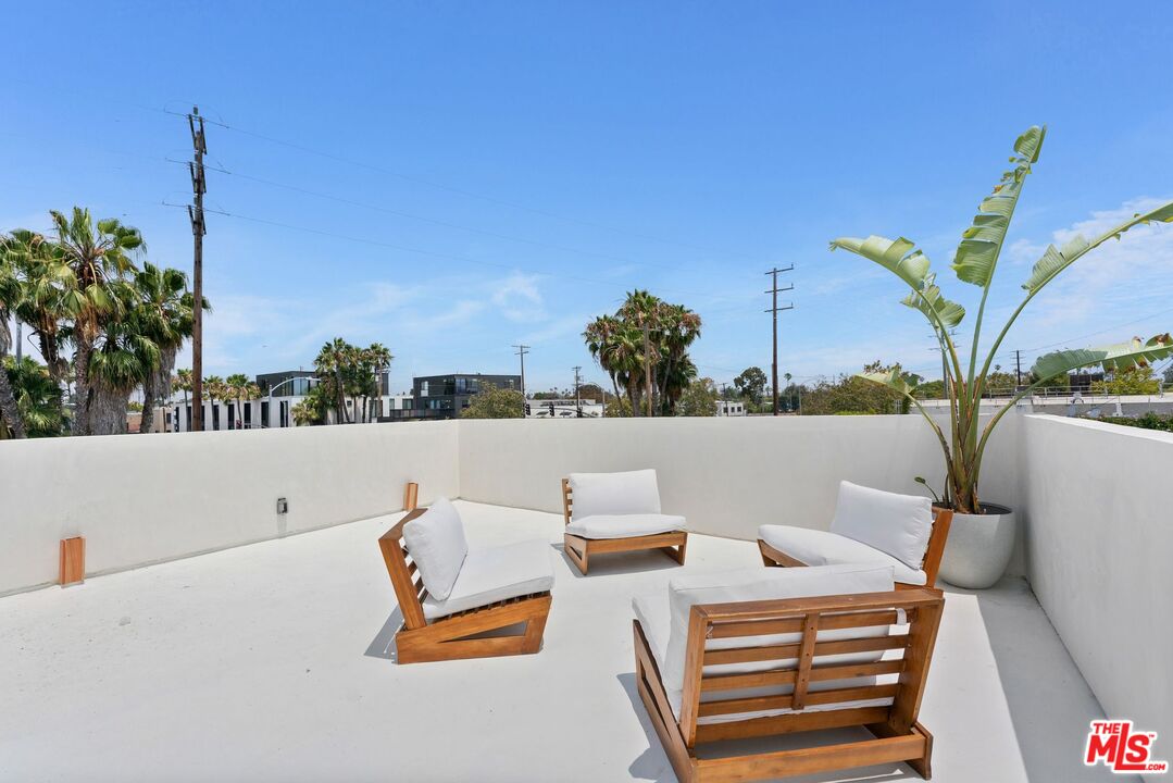 1706 Abbot Kinney Blvd