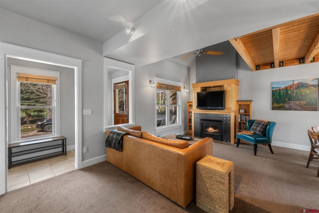 205 Horseshoe Drive