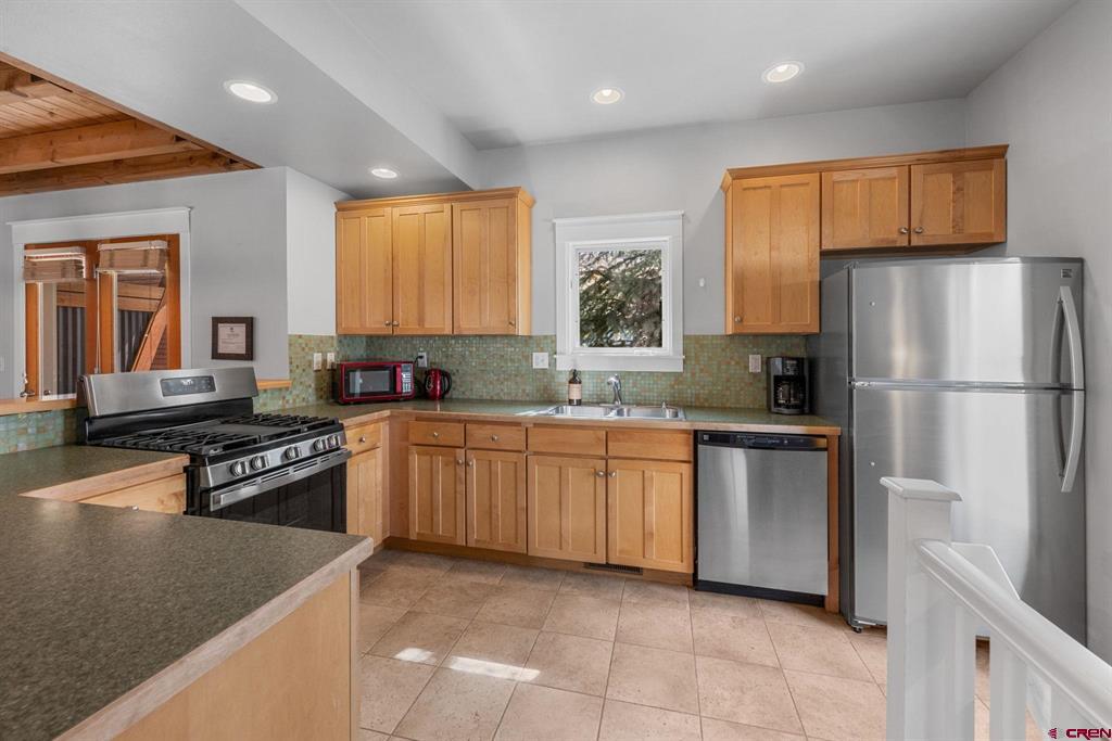 205 Horseshoe Drive