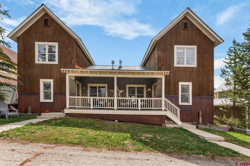 205 Horseshoe Drive
