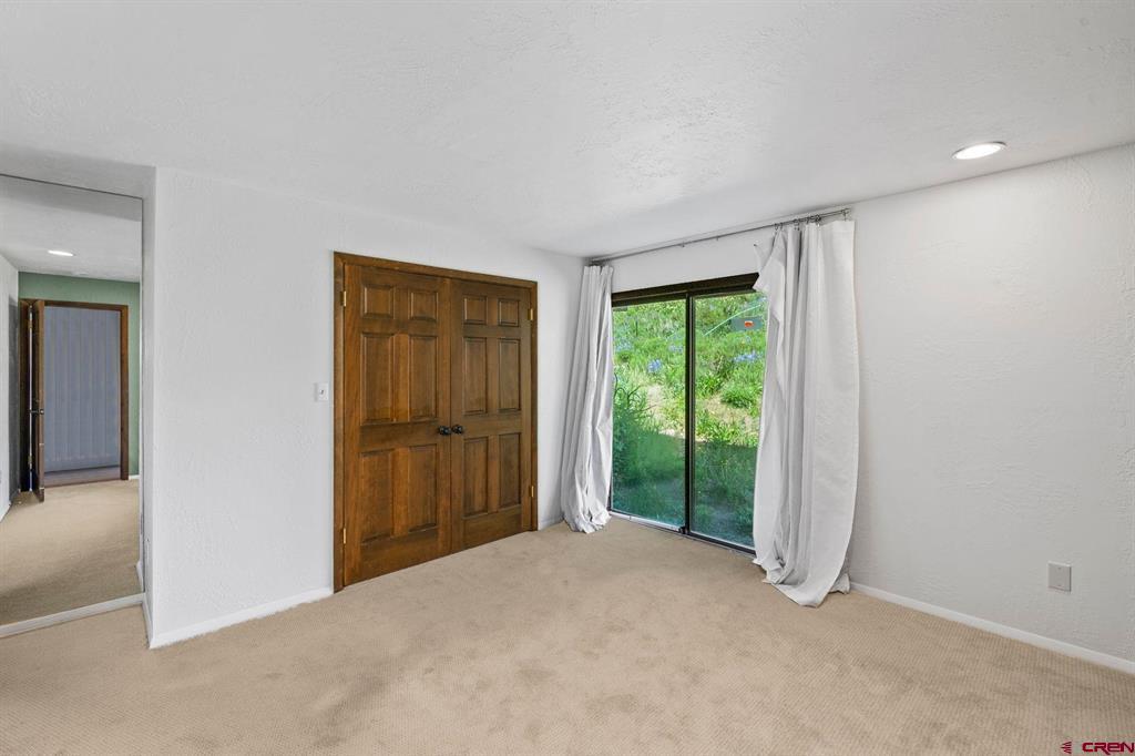 755 Gothic Road Unit: 11
