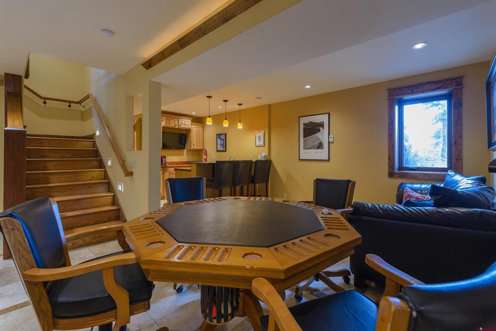 30 Summit Road