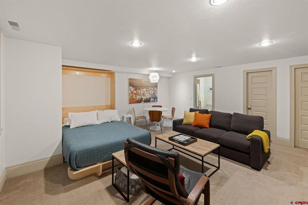312 Horseshoe Drive