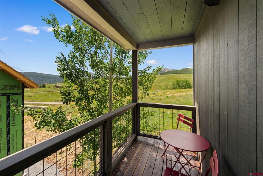 312 Horseshoe Drive