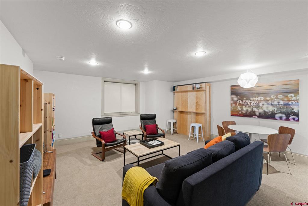 312 Horseshoe Drive