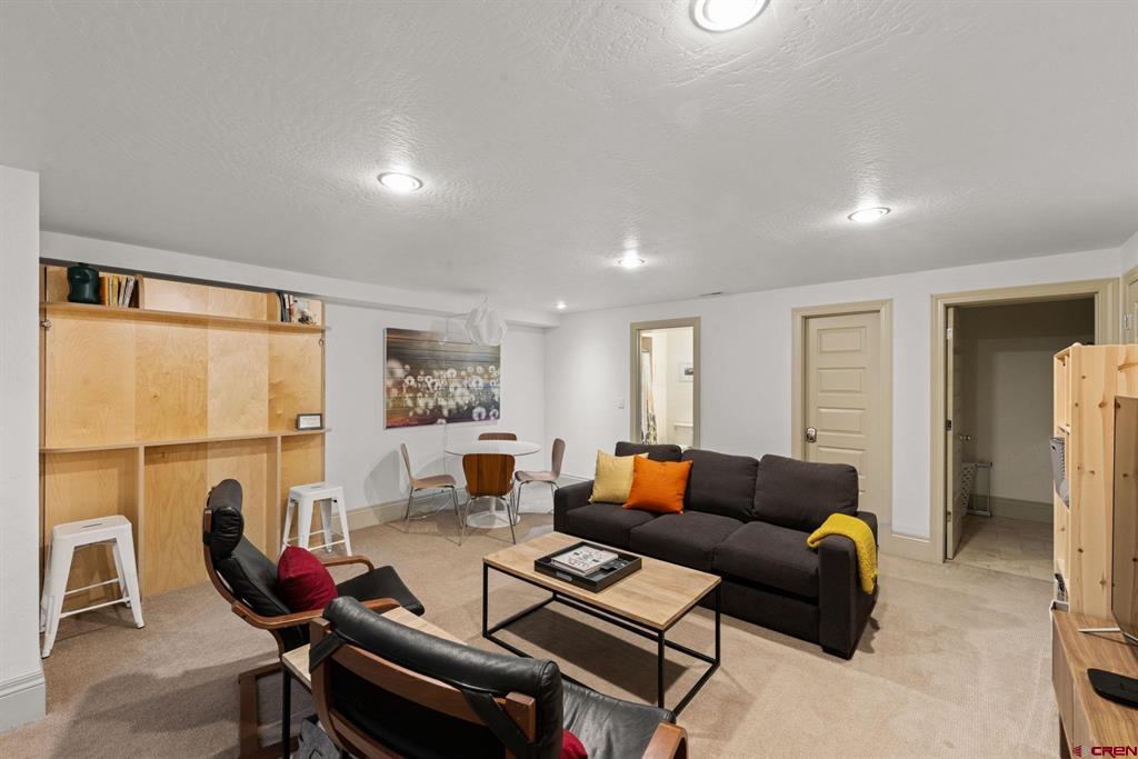312 Horseshoe Drive