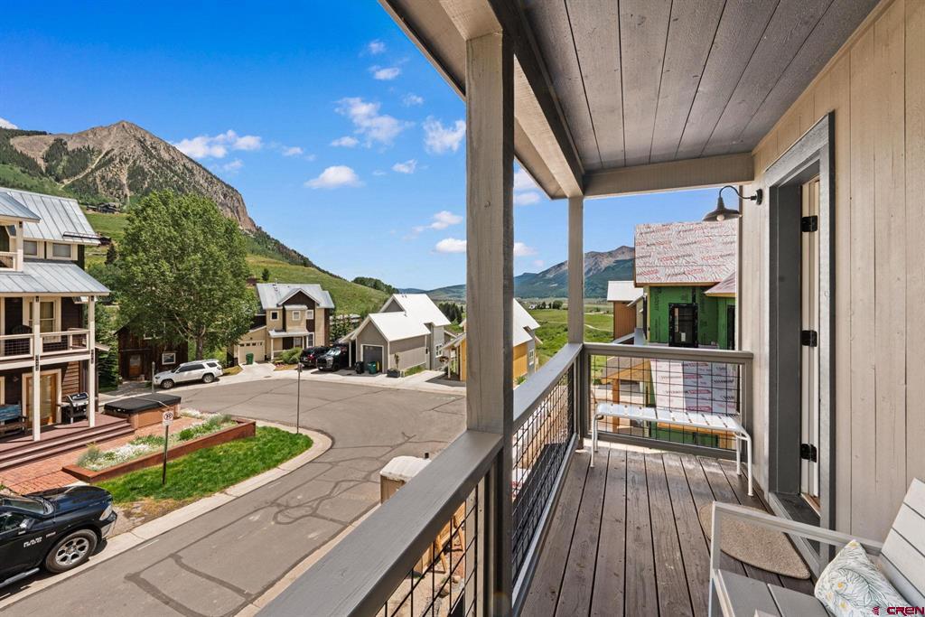 312 Horseshoe Drive