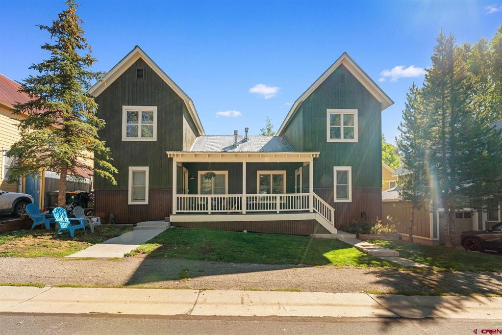 205 Horseshoe Drive