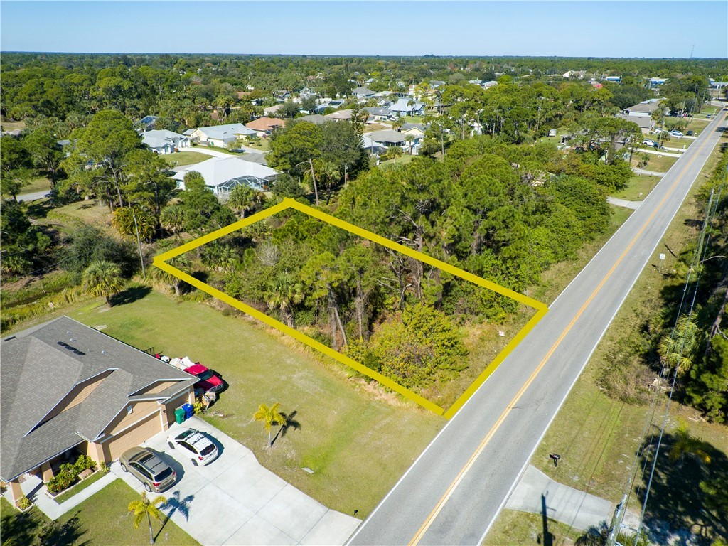 1468 Schumann Drive