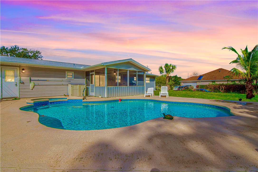 532 Rolling Hill Drive