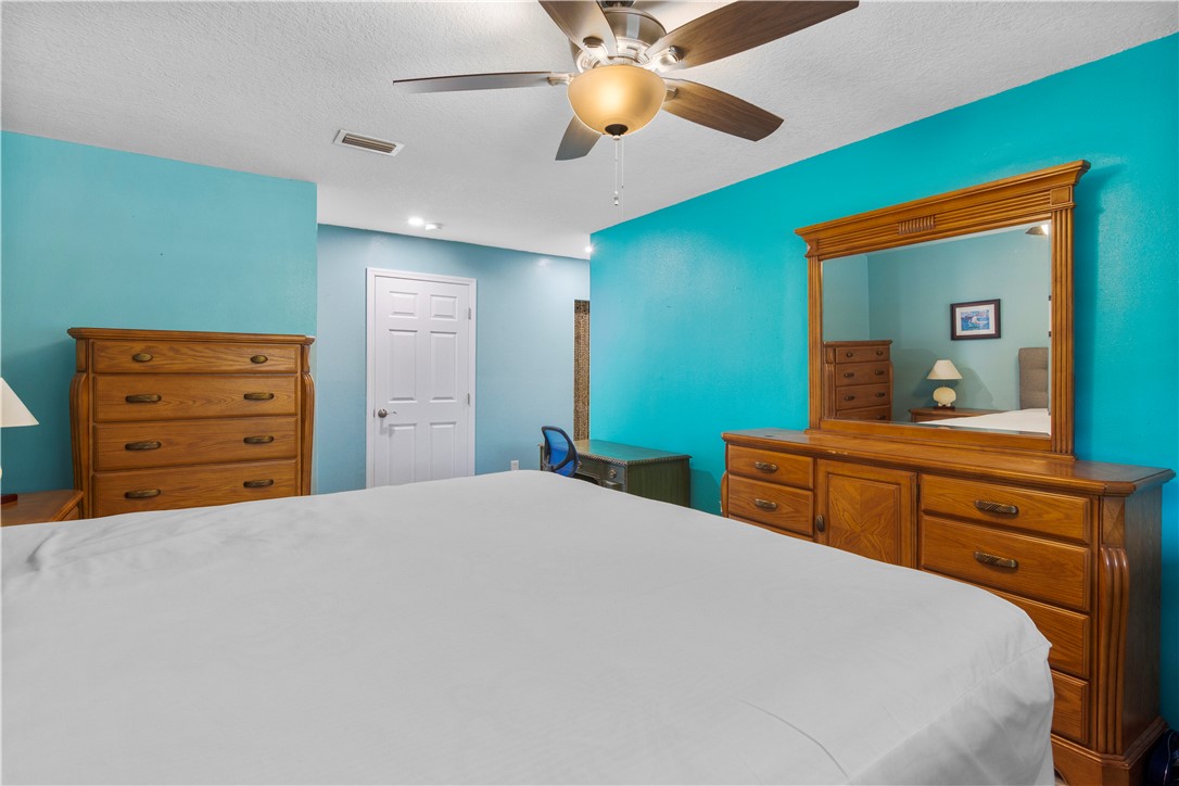 532 Rolling Hill Drive