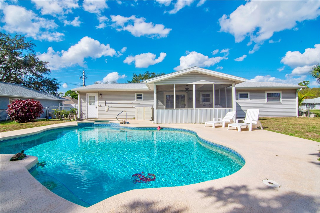 532 Rolling Hill Drive