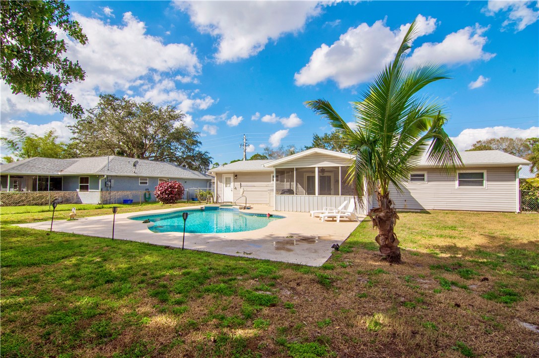 532 Rolling Hill Drive