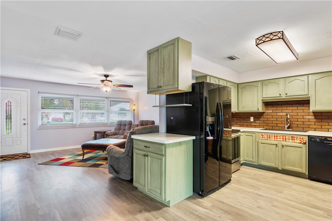 532 Rolling Hill Drive
