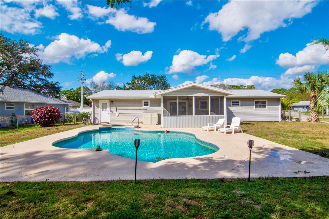 532 Rolling Hill Drive