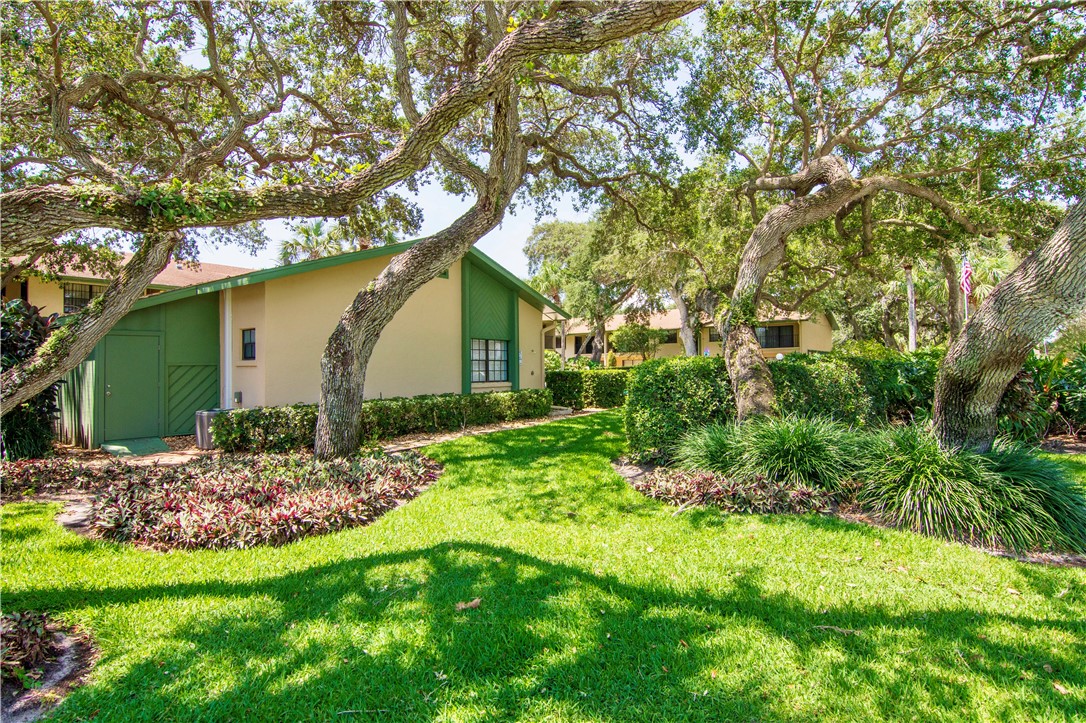 910 E Causeway Boulevard A3