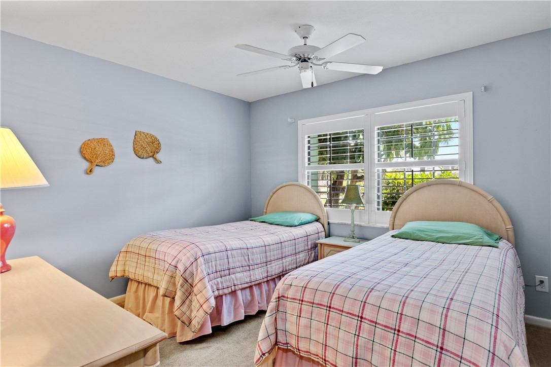 910 E Causeway Boulevard A3