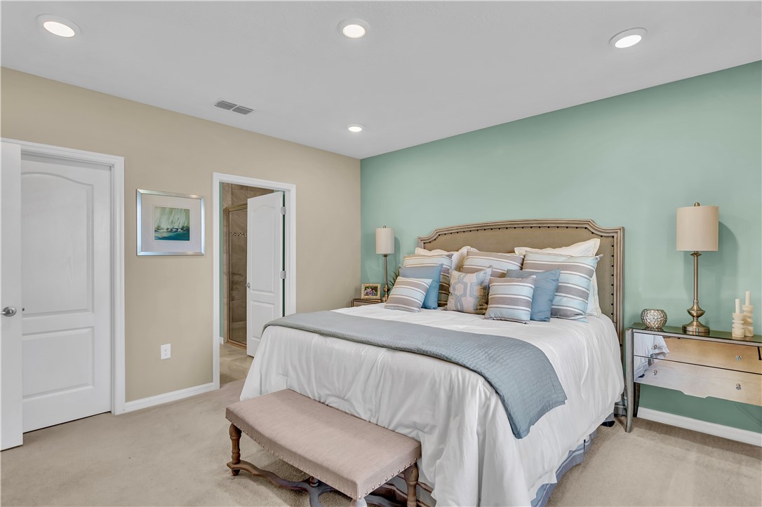 5974 Long Leaf Lane