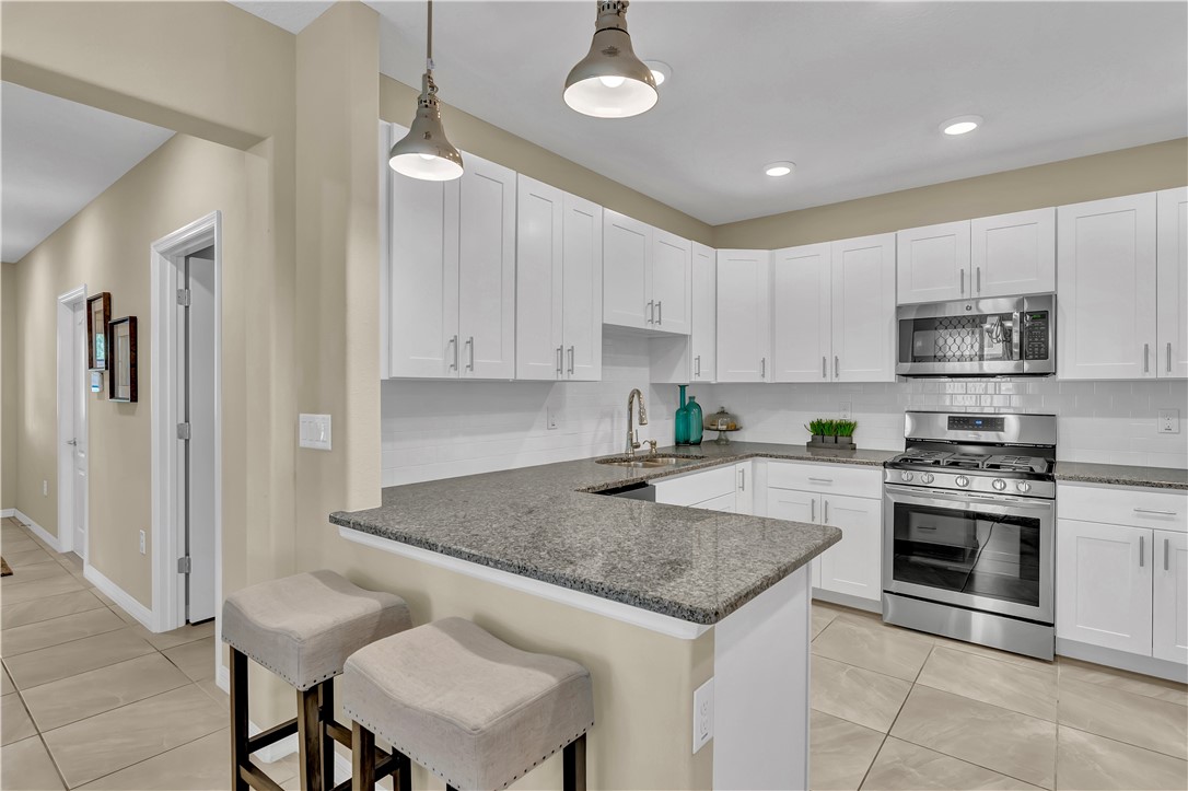 5974 Long Leaf Lane