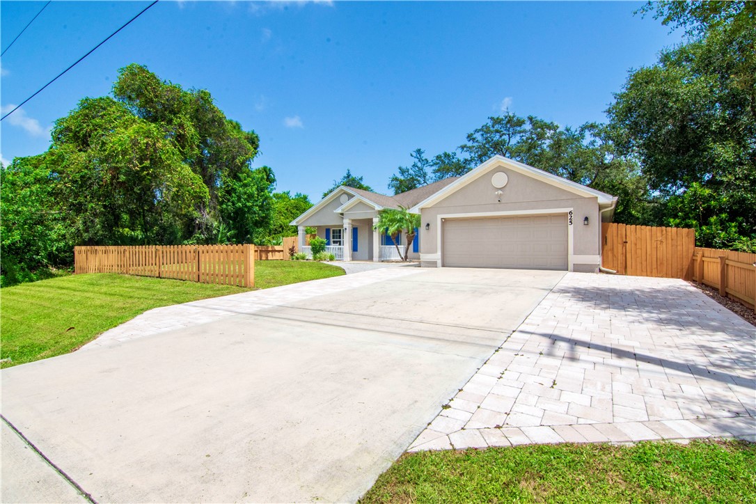 625 Roseland Road