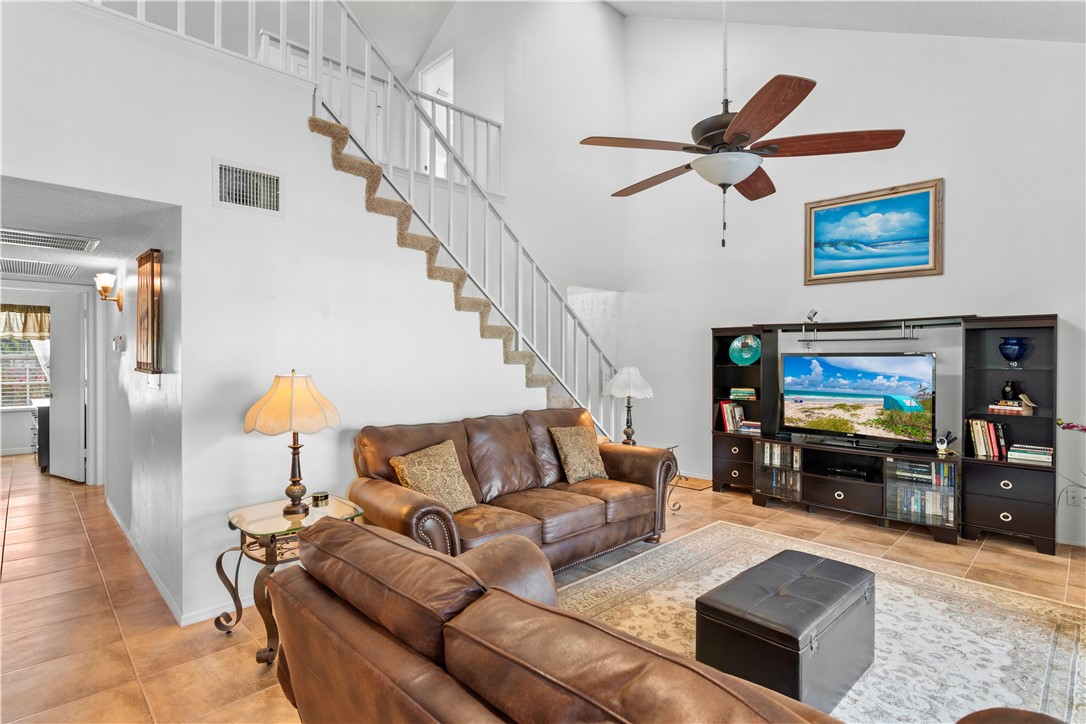 1965 Westminster Circle 3-6