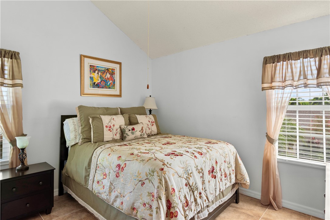 1965 Westminster Circle 3-6
