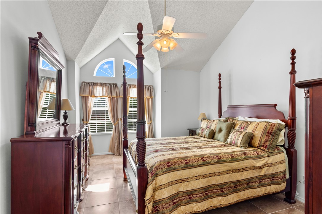 1965 Westminster Circle 3-6